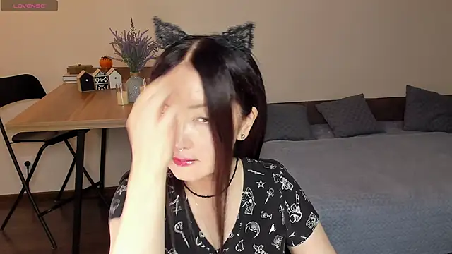 Snapshot of AvroraSakura chatting on October 26, 2025, 2:34 pm AvroraSakura online show from October 26, 2025, 2:34 pm