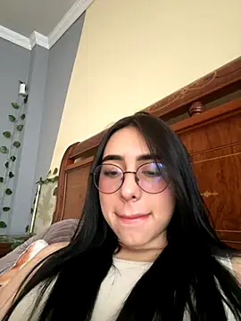 isabella jade online show from September 26, 2025, 1:26 pm