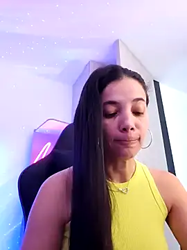 Snapshot of miaeyes chatting on January 11, 2025, 1:22 pm miaeyes online show from January 11, 2025, 1:22 pm