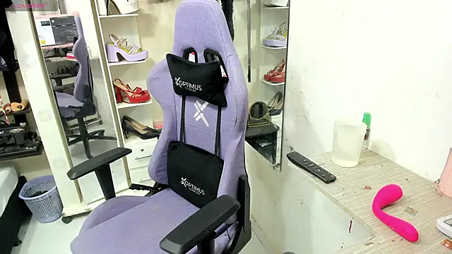 allsson queen online show from January 13, 2025, 3:23 am