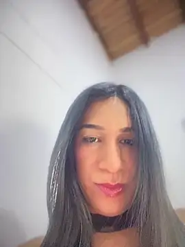 Ashly Miller online show from November 20, 2025, 7:13 pm