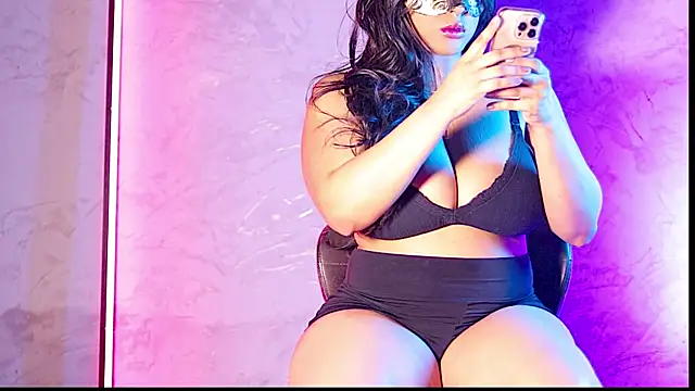 Morenahotcam online show from February 11, 2026, 10:26 pm