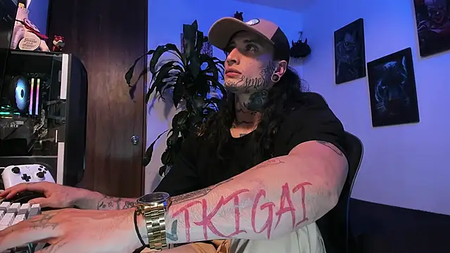 Snapshot of Ryuk_it chatting on November 10, 2025, 2:10 am Ryuk it online show from November 10, 2025, 2:10 am