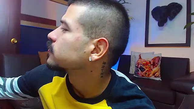 Snapshot of Markboyl chatting on March 10, 2025, 12:15 pm Markboyl online show from March 10, 2025, 12:15 pm