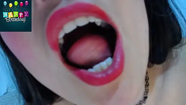 Snapshot of Alexandrasaenz chatting on December 22, 2025, 11:02 pm Alexandrasaenz online show from December 22, 2025, 11:02 pm