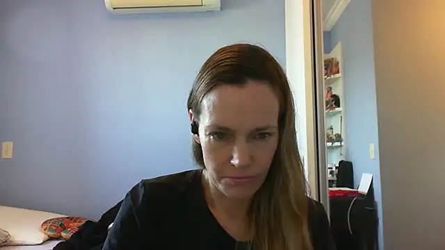 Annylove1 online show from September 19, 2025, 11:00 am