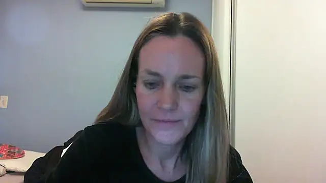 Annylove1 online show from September 27, 2025, 12:04 am