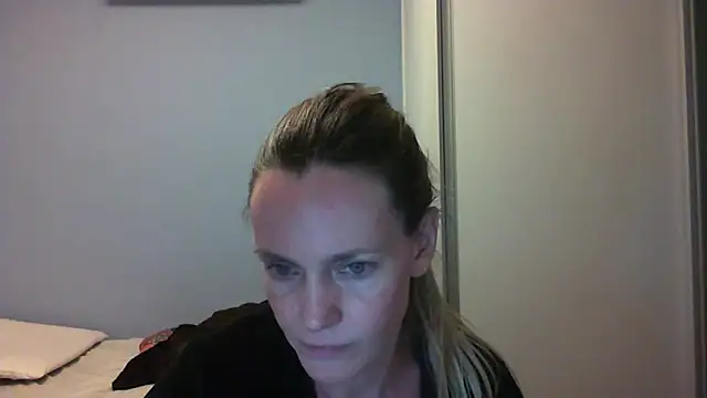 Annylove1 online show from October 20, 2025, 12:55 am