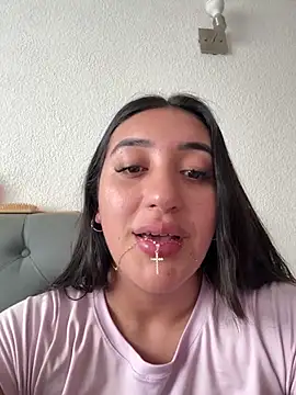 Hannahoff online show from January 9, 2026, 9:38 pm