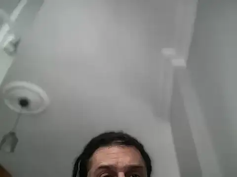 ALPHANDRE online show from December 4, 2025, 7:28 am