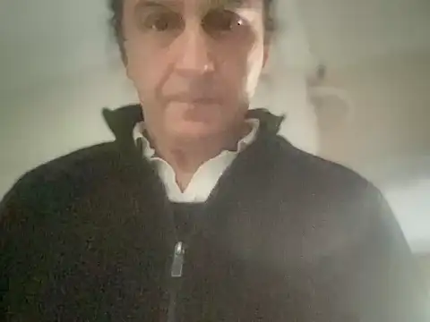 Snapshot of ALPHANDRE chatting on February 7, 2026, 9:02 am ALPHANDRE online show from February 7, 2026, 9:02 am