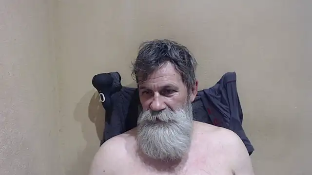 Snapshot of AlexNudo chatting on June 3, 2026, 9:53 pm AlexNudo online show from June 3, 2026, 9:53 pm