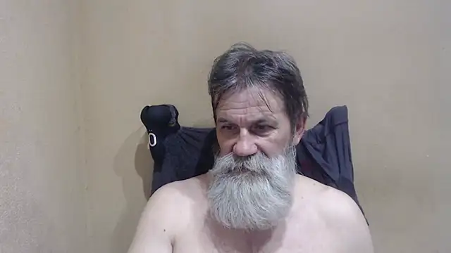 Snapshot of AlexNudo chatting on June 6, 2026, 11:04 am AlexNudo online show from June 6, 2026, 11:04 am