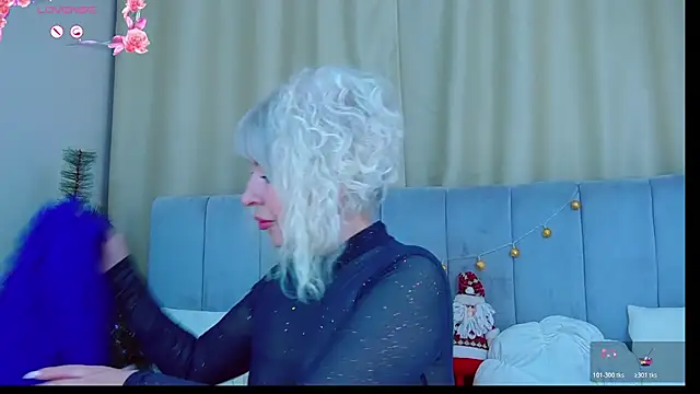 Barbie Blond  online show from January 13, 2026, 7:13 am