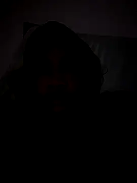  yisela  online show from December 1, 2025, 4:17 am