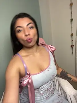Snapshot of Miaparkerss_ chatting on April 25, 2026, 1:08 am Miaparkerss online show from April 25, 2026, 1:08 am