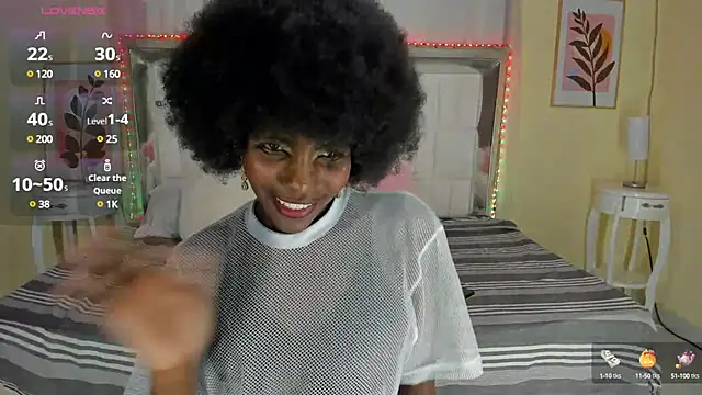 Snapshot of AlmaSean chatting on March 1, 2025, 8:42 pm AlmaSean online show from March 1, 2025, 8:42 pm