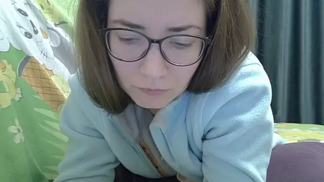 Ashleyspice online show from March 16, 2025, 10:11 am