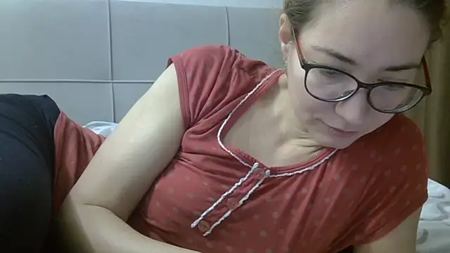 Ashleyspice online show from November 27, 2025, 6:04 am