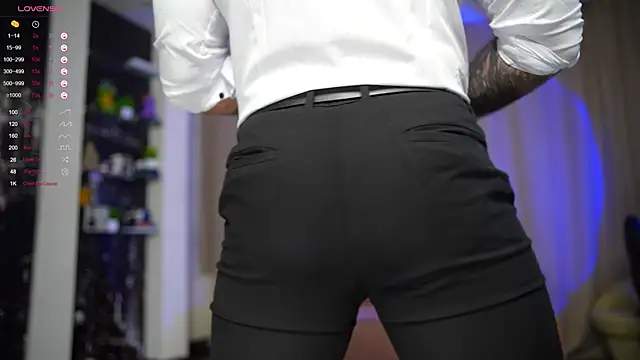 Snapshot of Demianblake chatting on March 6, 2025, 3:24 pm Demianblake online show from March 6, 2025, 3:24 pm