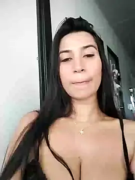 lady-rosse online show from December 30, 2024, 2:30 pm