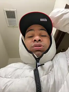 marhi32 online show from November 11, 2025, 12:05 pm