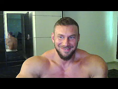 muscularkevin online show from September 21, 2025, 1:24 pm