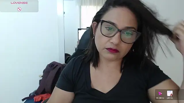 Katha Marck online show from February 17, 2026, 1:29 pm