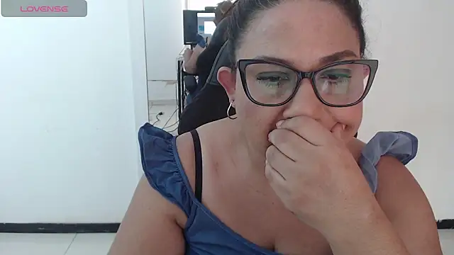 Katha Marck online show from April 14, 2026, 5:30 pm