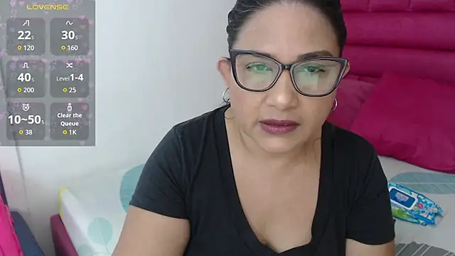 Katha Marck online show from May 20, 2026, 12:44 pm