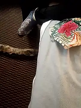 Snapshot of begood4daddy2day chatting on January 14, 2026, 12:49 am begood4daddy2day online show from January 14, 2026, 12:49 am