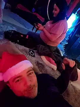 Hotredheadandtoungelasher online show from December 12, 2024, 10:02 am