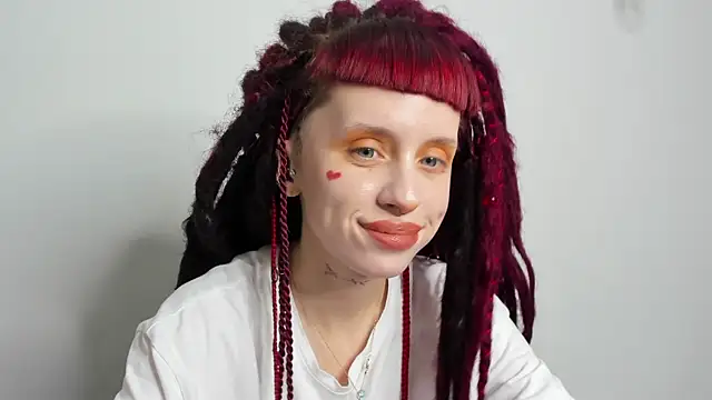 Snapshot of FlowerOfSin2001 chatting on March 8, 2025, 12:20 pm FlowerOfSin2001 online show from March 8, 2025, 12:20 pm