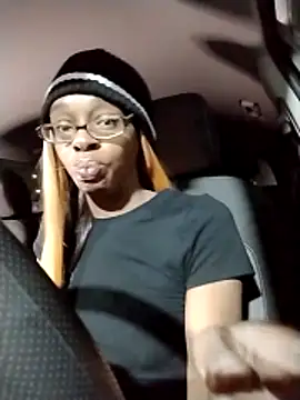 Snapshot of Jasmine_FullsShine chatting on February 14, 2026, 1:46 am Jasmine FullsShine online show from February 14, 2026, 1:46 am