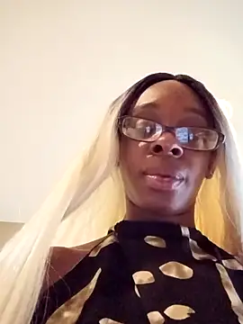 Jasmine FullsShine online show from April 8, 2026, 9:26 pm