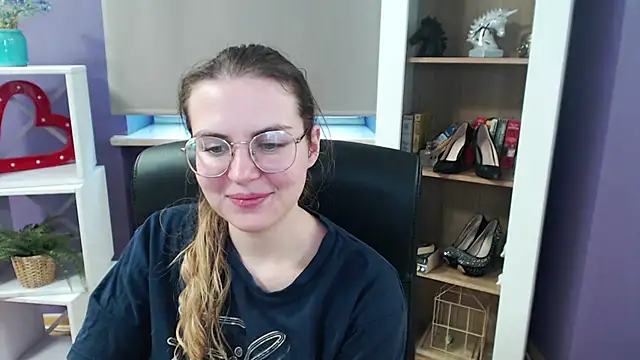 Zoey Erotic online show from February 26, 2025, 11:41 am