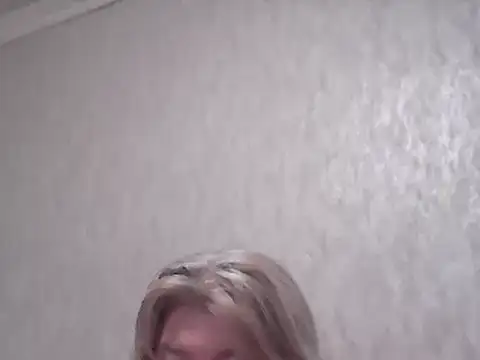 Snapshot of Diana_49 chatting on March 21, 2025, 6:29 pm Diana 49 online show from March 21, 2025, 6:29 pm