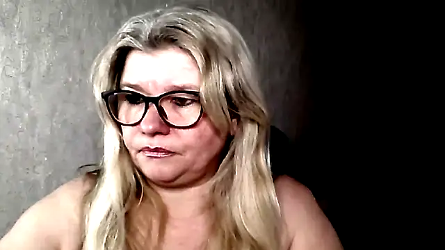 Diana 49 online show from March 23, 2026, 7:23 am