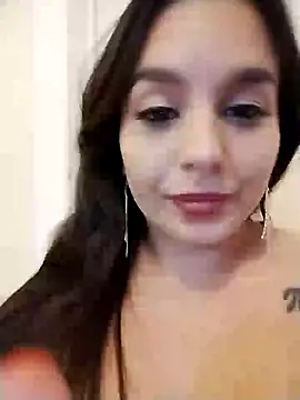 piiruwx online show from December 7, 2024, 11:45 pm