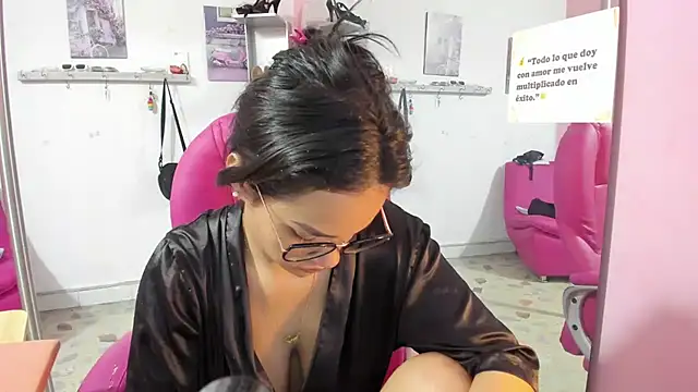 CAMILA--REY online show from March 2, 2026, 12:01 pm