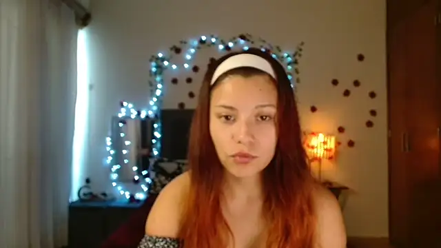 3littleschoolteens online show from February 8, 2026, 10:13 pm