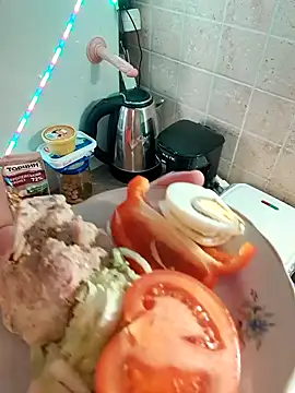 Keli Jessi online show from February 5, 2025, 6:04 pm