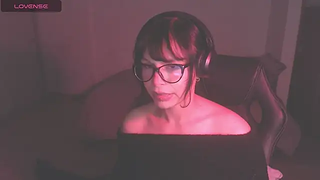 Snapshot of modjo_ chatting on September 28, 2025, 5:46 am modjo online show from September 28, 2025, 5:46 am