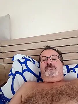 mike9473 online show from September 20, 2025, 9:10 am