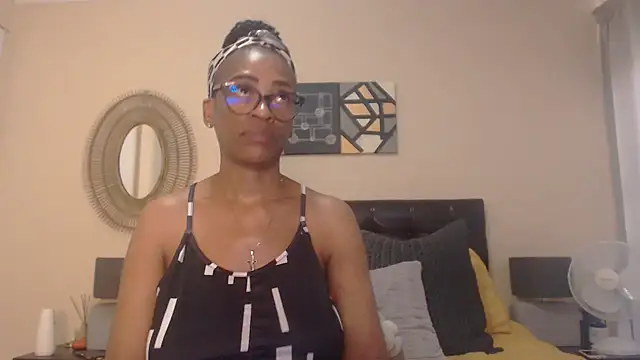 Creamyass22 online show from March 22, 2025, 3:31 pm