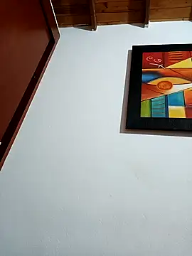 Snapshot of LunaZambrano chatting on February 4, 2025, 12:51 am LunaZambrano online show from February 4, 2025, 12:51 am