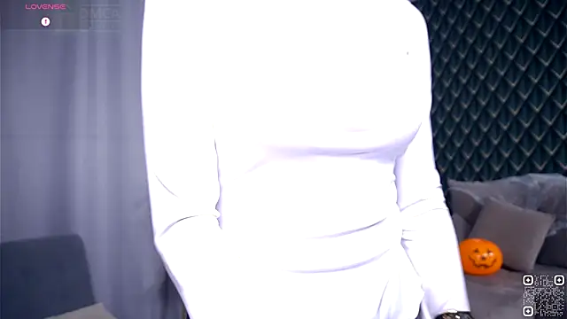 Snapshot of AmmyScotch chatting on October 30, 2025, 4:36 am AmmyScotch online show from October 30, 2025, 4:36 am