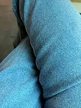 sutgibihatun online show from November 4, 2025, 9:52 am