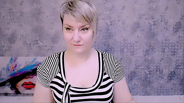 Djullia online show from February 3, 2025, 6:13 am