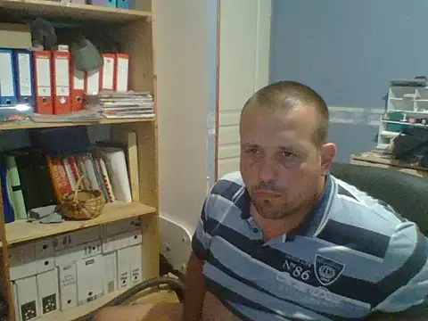 manubm03 online show from July 22, 2026, 10:18 am